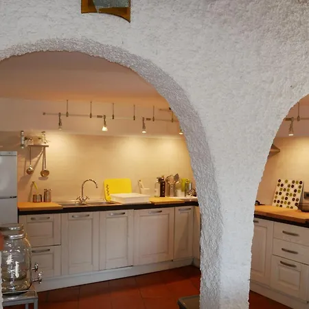 Alive Charming Country House - A Garden In The Beigua Park *